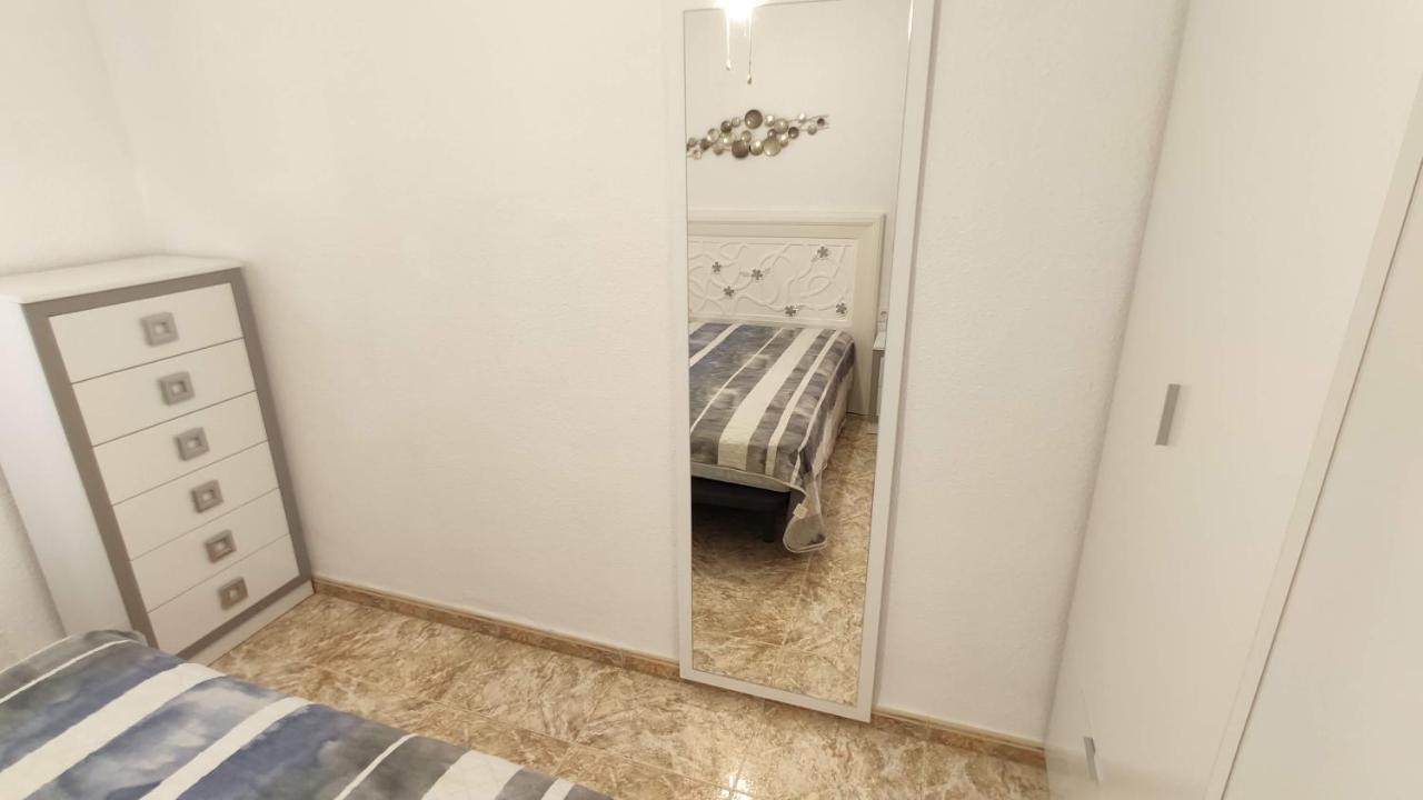 サンタ・ポラBeautiful Flat With Sea View And Sound Of The Surfアパートメント エクステリア 写真