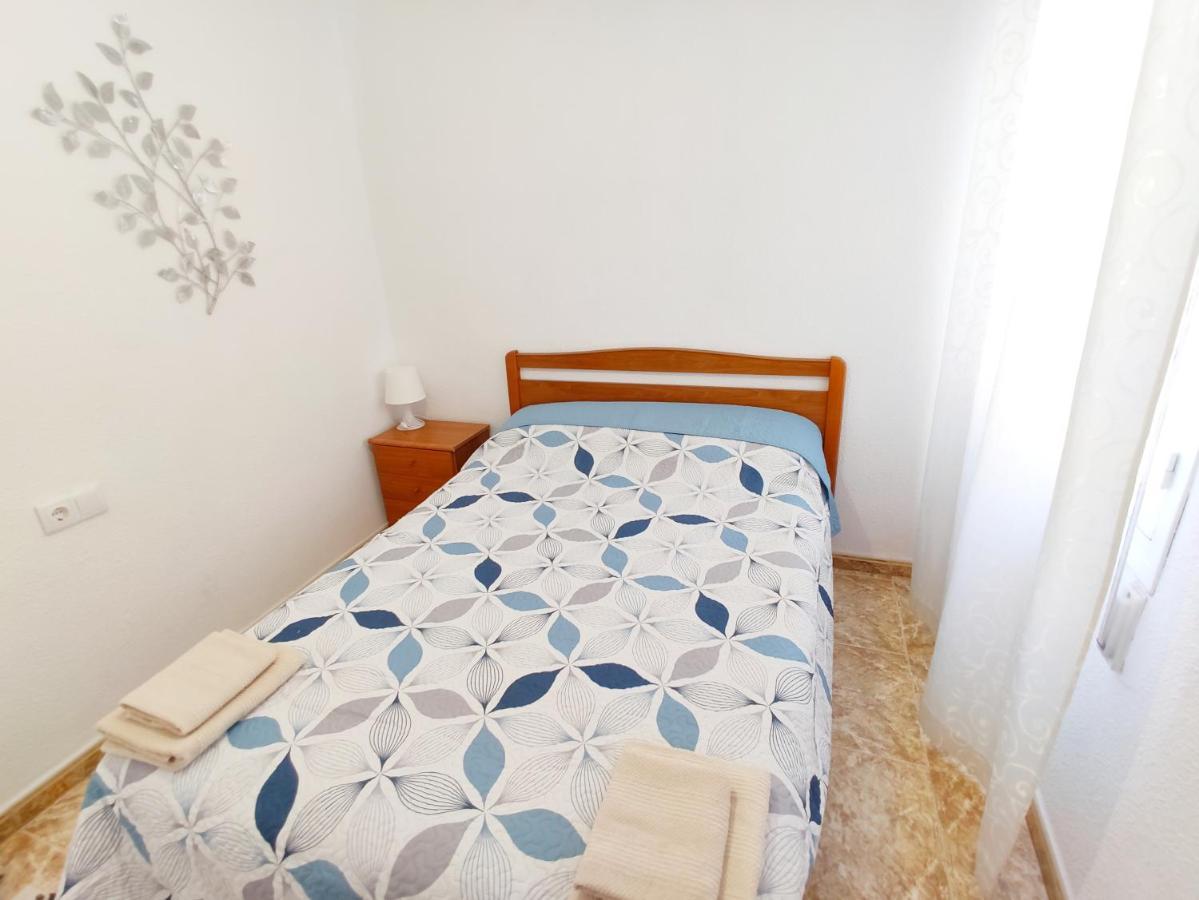 サンタ・ポラBeautiful Flat With Sea View And Sound Of The Surfアパートメント エクステリア 写真